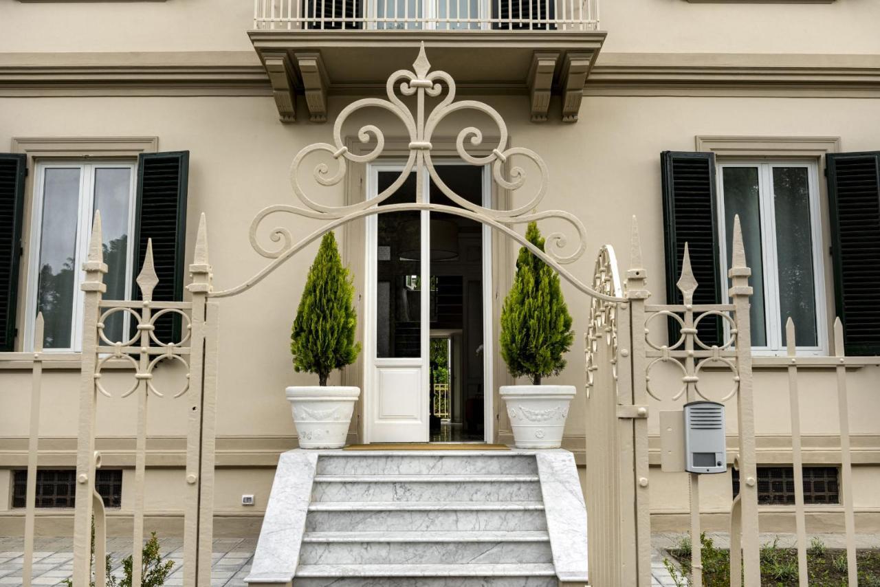 Villa La Tuia B&B Lukka Zewnętrze zdjęcie